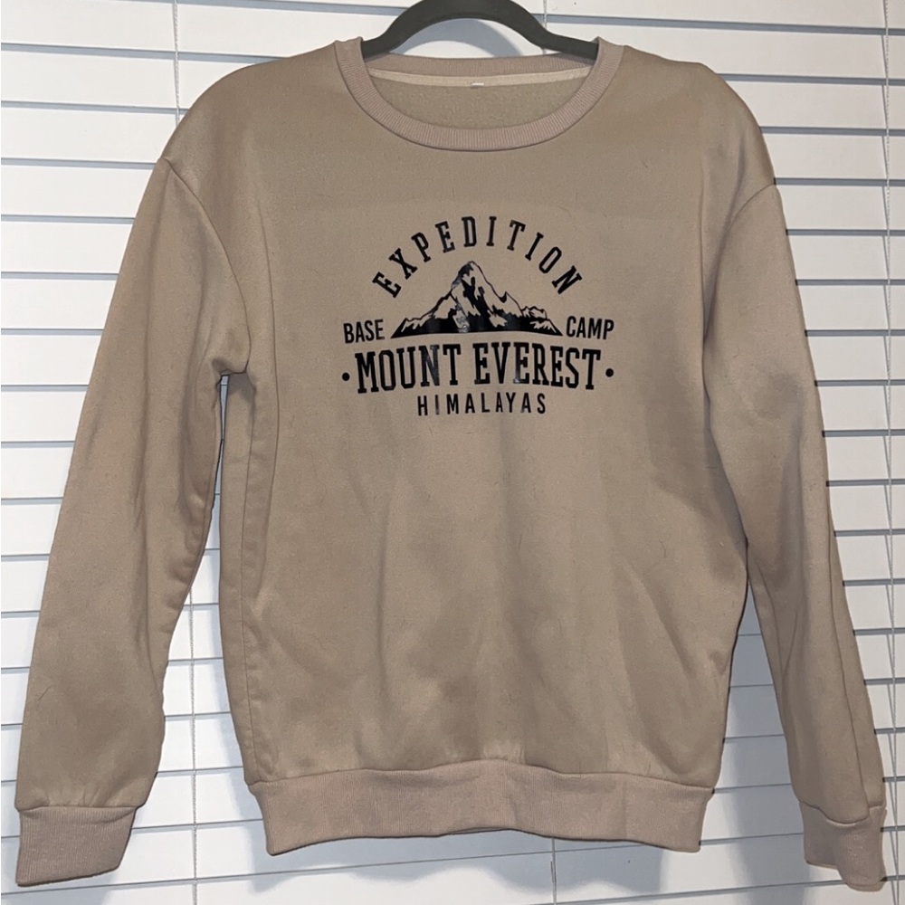 Mount Everest crewneck